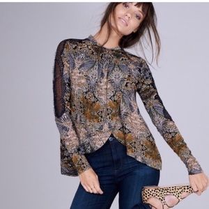 Free People nouveau lace detail top.